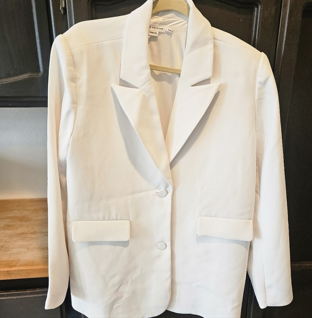 NWT Good American Lined Ivory Oversized Blazet Extra Covered Buttons Back Vent